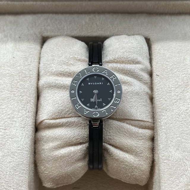 ✨美品✨BVLGARI ブルガリ ビーゼロワン BZ22S 黒文字盤 腕時計 ✨美品✨BVLGARI ブルガリ ビーゼロワン BZ22S 黒文字盤 腕時計