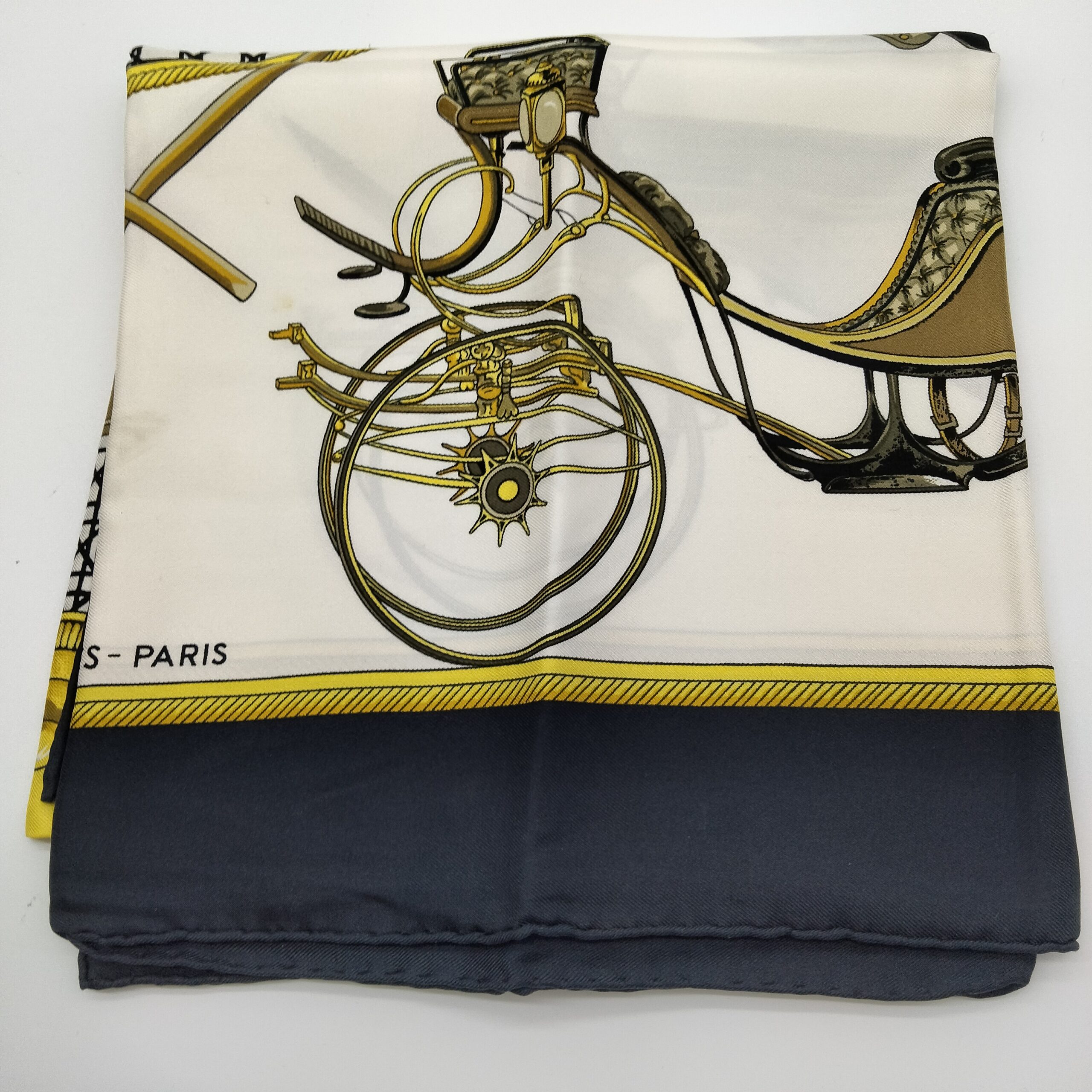 エルメス スカーフ カレ90の買取価格相場｜ブランド品の高価買取はエステメ