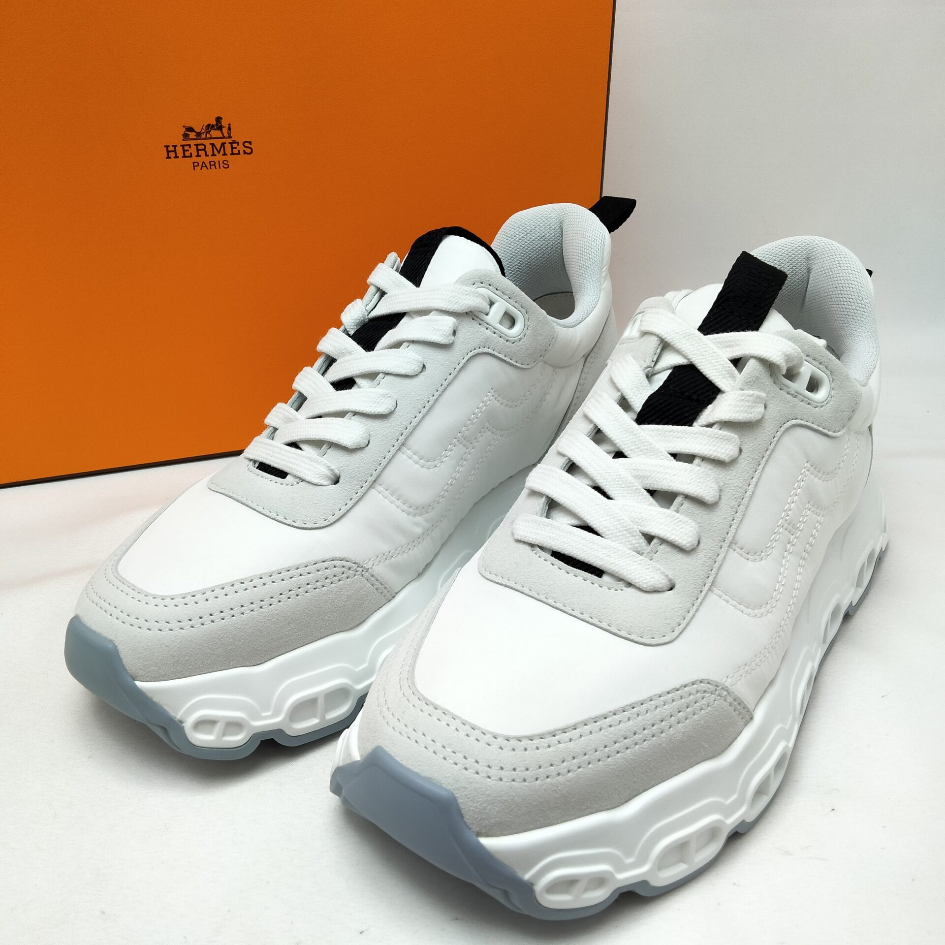 【エルメス】スニーカー　インパルス　ホワイト 楽天市場】エルメス HERMES インパルス スニーカー サイズ 37 24.0cm