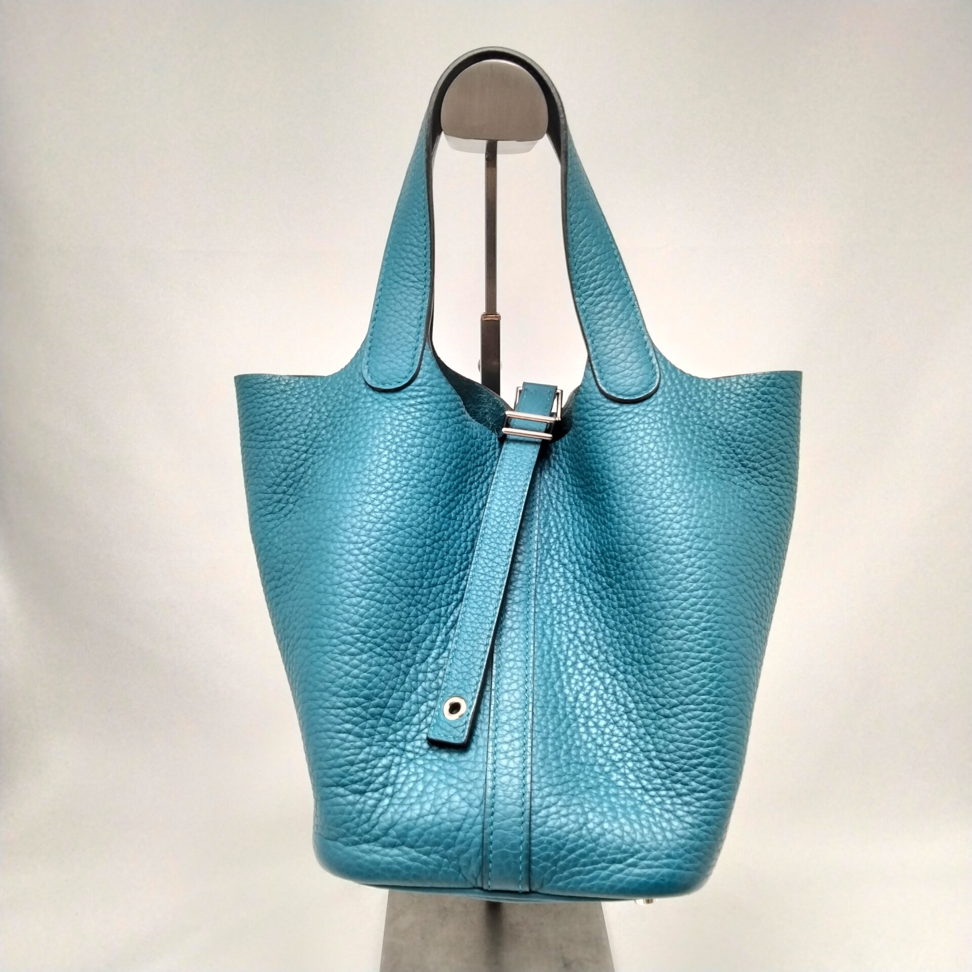 エルメス ピコタンPM トリヨンクレマンス ブルータラサ シルバー金具の