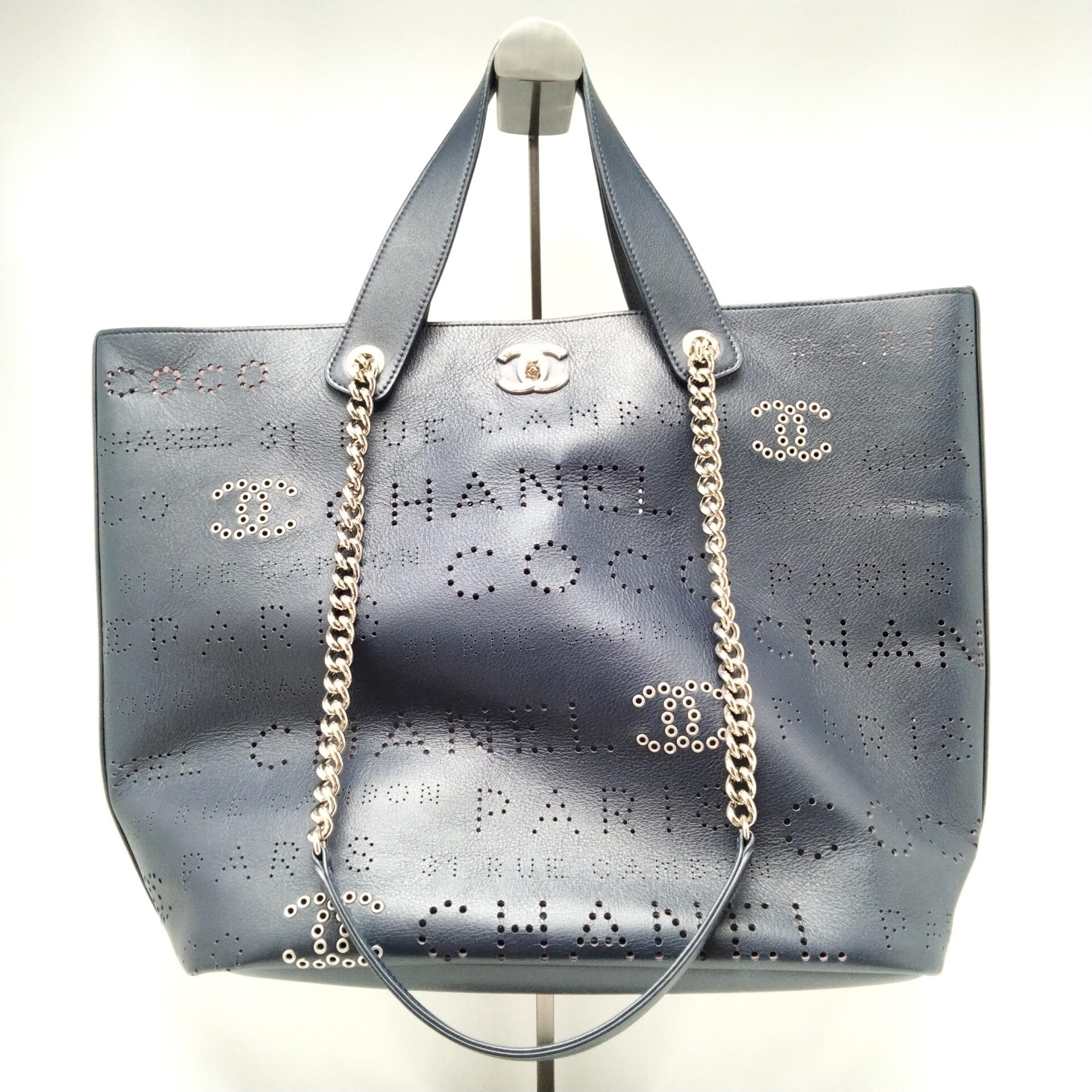 シャネル マトラッセ ラムスキン バニティ チェーンショルダーバッグ