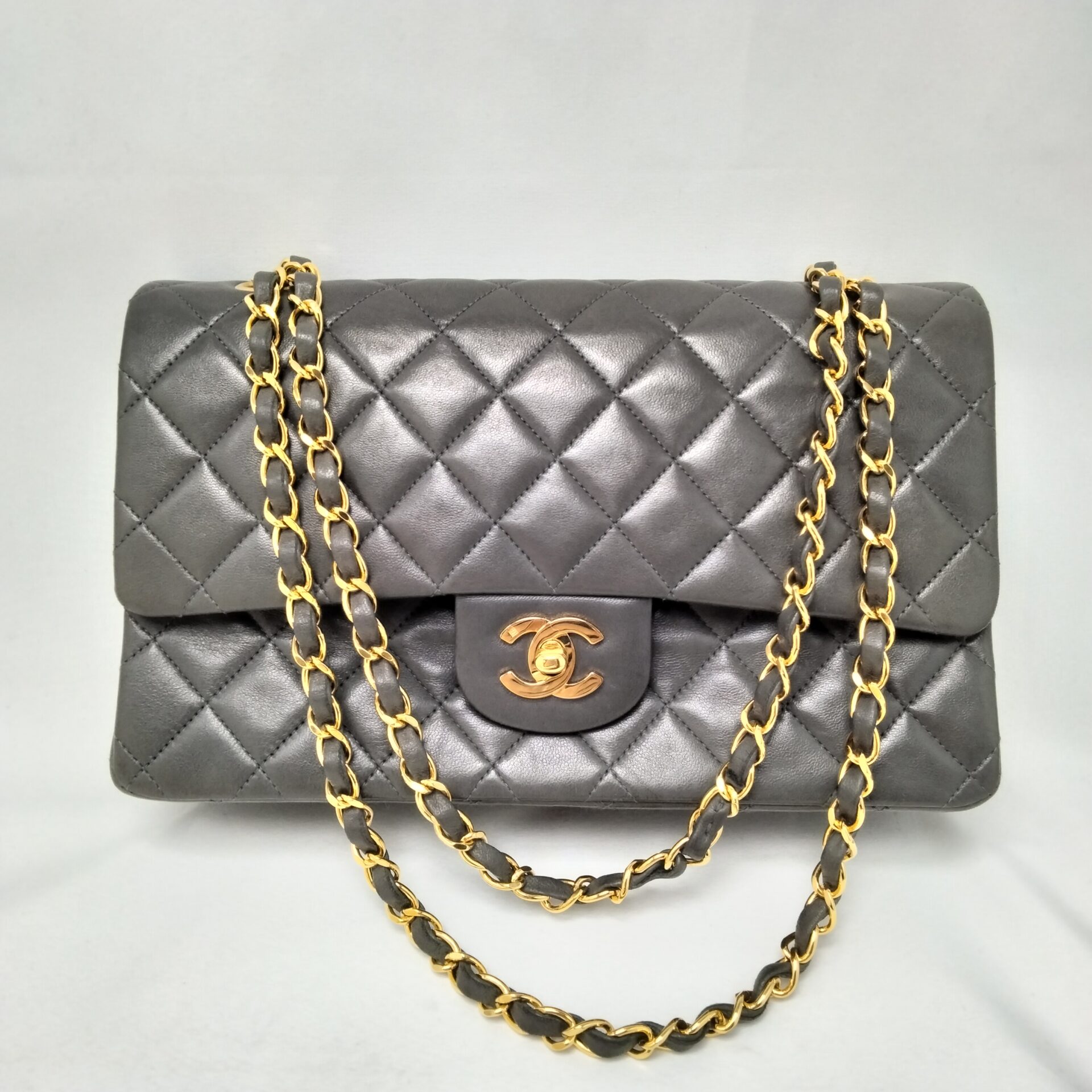 シャネル マトラッセ25 ラムスキン ダブルフラップ ダブルチェーン