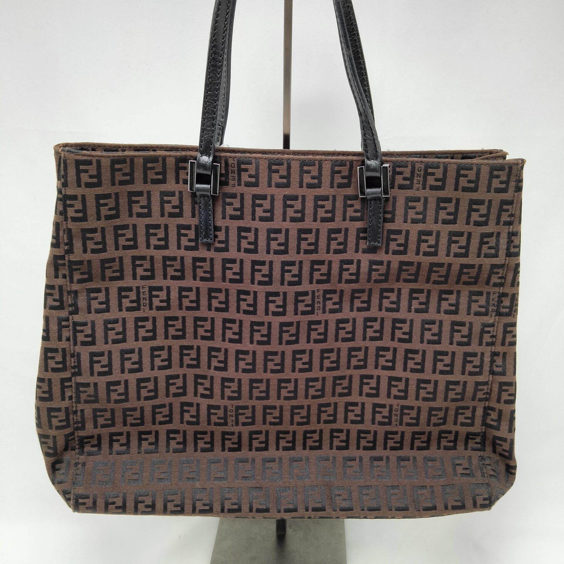 フェンディ ズッキーノ キャンバスxレザー トートバッグ ブラウン